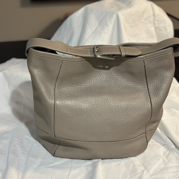 Cole Haan shoulder bag - Picture 1 of 6